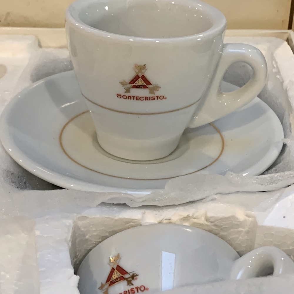 Montecristo Cigar Vintage Demitasse Espresso 12 Piece Set New With Box!